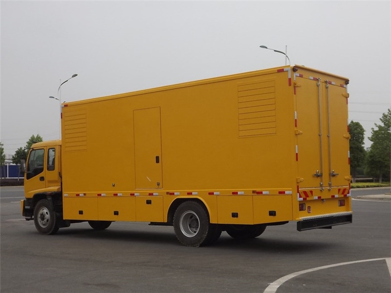 松原出租发电机-柴油发电机组电压低报警怎么办？